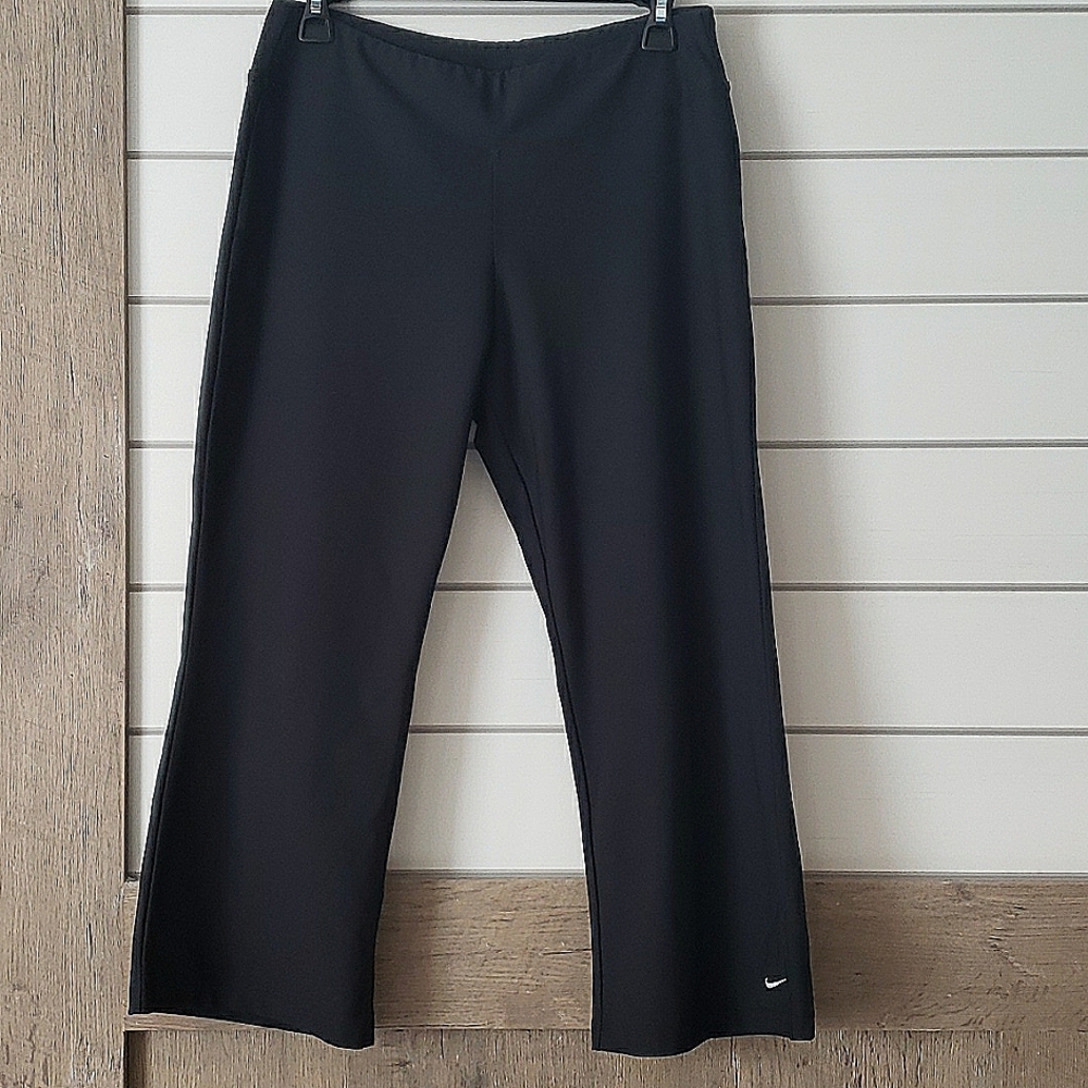 Nike Fit Dry crop leggings Med 8-10 Black